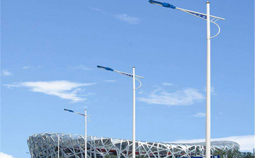 伊宁县LED路灯怎么选？众城照明解析高效节能新趋势